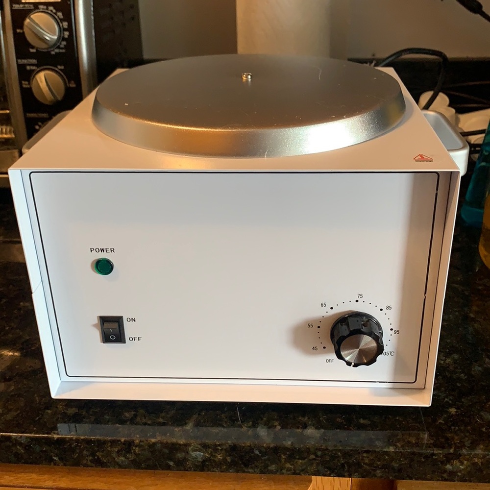 Professional Large Hard Wax Warmer - 5lb
